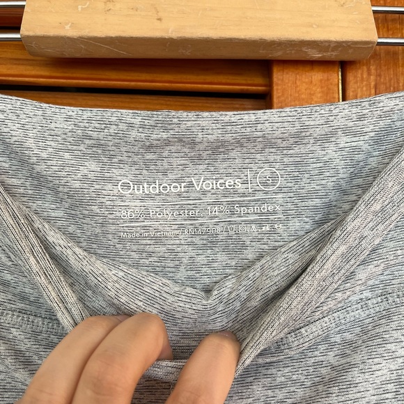 Outdoor Voices Light Gray Exercise Set - Bra and Bike Shorts - Picture 4 of 7